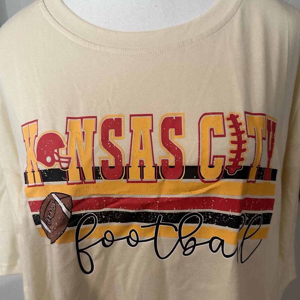 Kansas City Football Graphic Tee - Picture 3 of 3